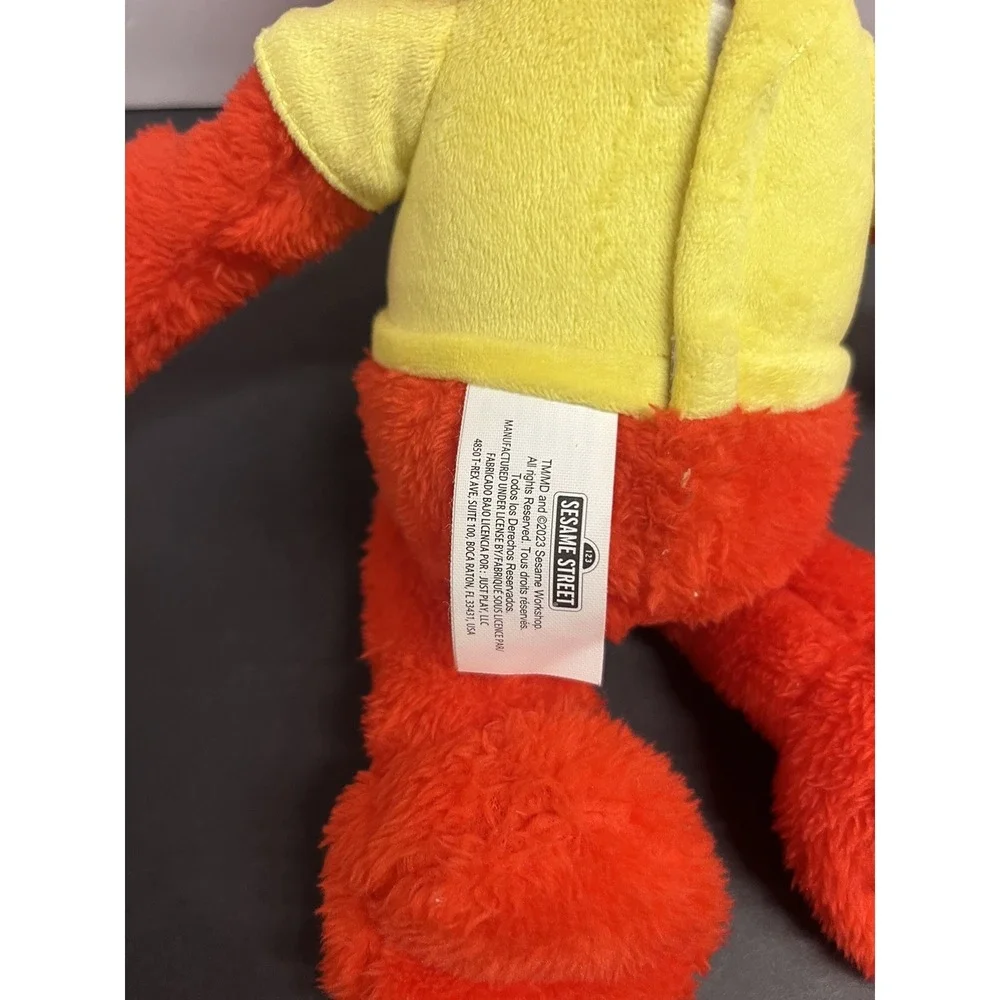 Sesame Street‎ Potty Elmo Toy Plush Talks Sings - works great